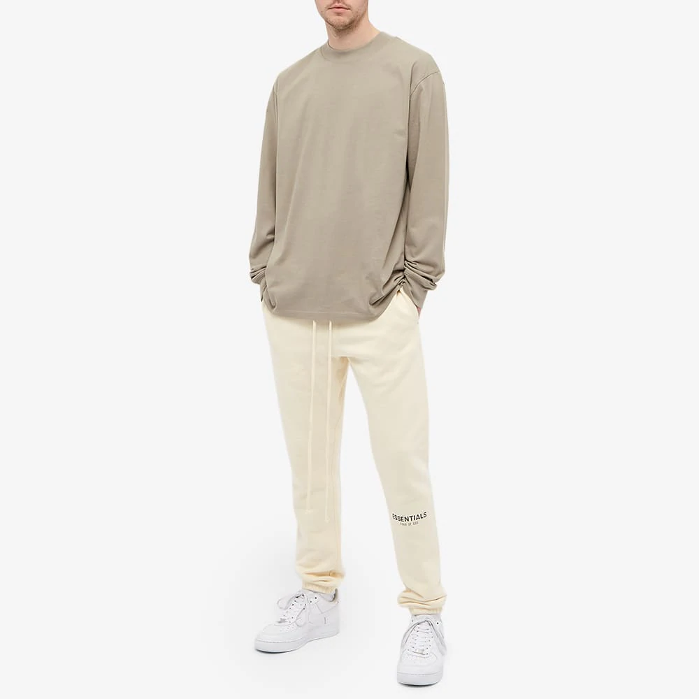 FEAR OF GOD ESSENTIALS SWEATPANTS 'BUTTERCREAM' (SS21)